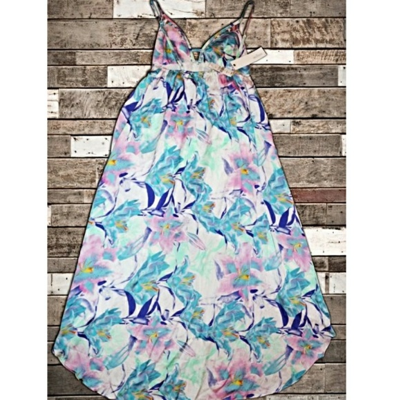 (New) Floral Maxi Style Sun Dress - Picture 2 of 3